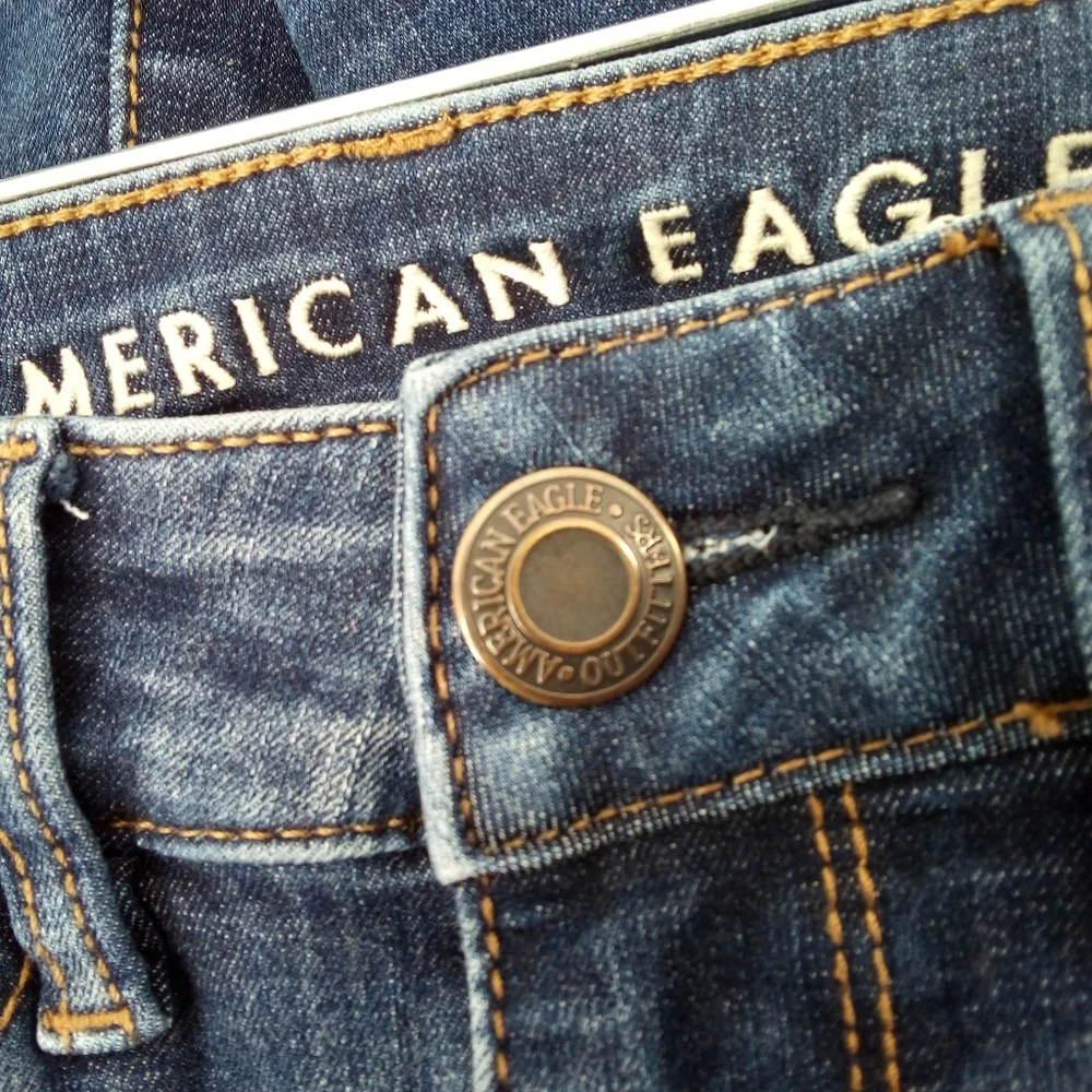 American Eagle Hi-Rise Jegging 2018 Distressed Blue Denim Jeans Cotton Short 00